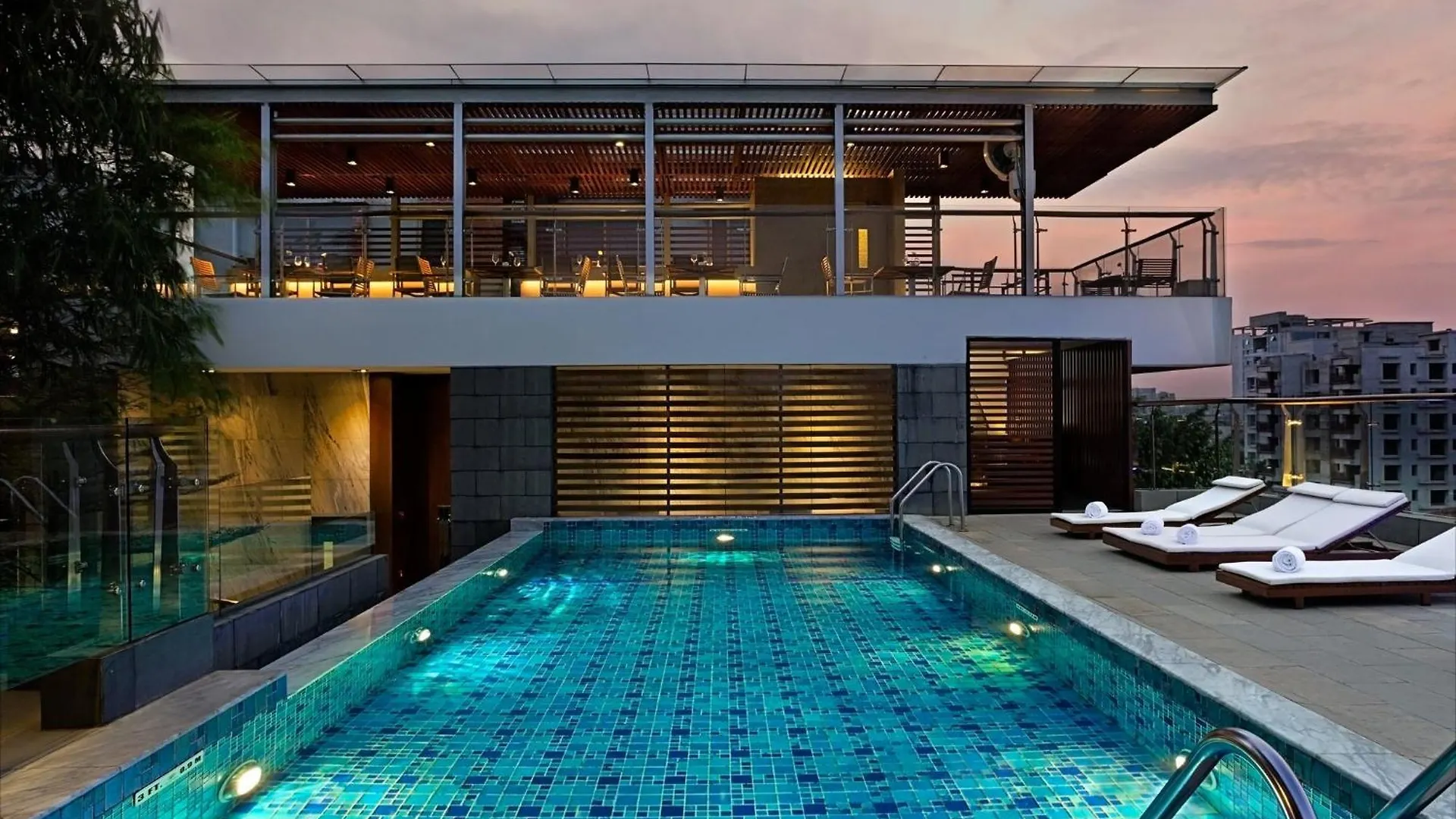Hotel Crowne Plaza Dhaka Gulshan By Ihg